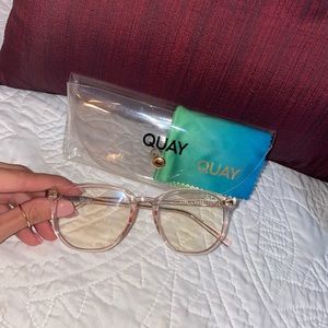 QUAY Blue Light Glasses